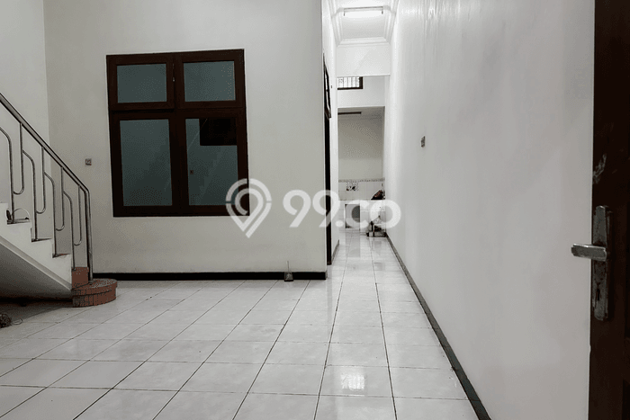 Disewakan Ruko di Semarang Timur Semarang LT 112m2, LB 200m2 Disewakan Ruko di Semarang Timur Semarang LT 112m2, LB 200m2