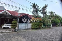 Hunian Cantik Minimalis Lb 160m2 di Ciputat, Tangerang Selatan Hunian Cantik Minimalis Lb 160m2 di Ciputat, Tangerang Selatan