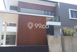 Disewakan! Rumah 4 Kamar Tidur &
3 Kamar Mandi di Sektor 9-Bintaro, Tangerang Selatan Disewakan! Rumah 4 Kamar Tidur &
3 Kamar Mandi di Sektor 9-Bintaro, Tangerang Selatan