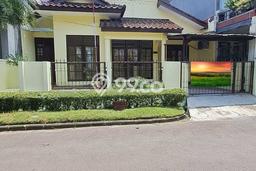 Rumah sewa siap huni 2 KT di Bintaro, Tangerang Selatan Rumah sewa siap huni 2 KT di Bintaro, Tangerang Selatan