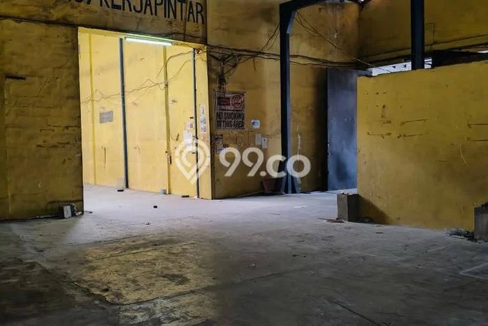 Disewakan Gudang Premium di Rungkut, Luas 700m2m², Area Bisnis, Jalan Mudah Disewakan Gudang Premium di Rungkut, Luas 700m2m², Area Bisnis, Jalan Mudah