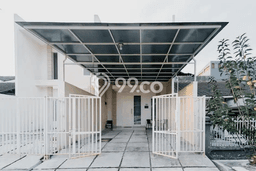 Dijual Rumah Strategis Bagus Punya 5 KT di Rungkut Surabaya SHM Dijual Rumah Strategis Bagus Punya 5 KT di Rungkut Surabaya SHM