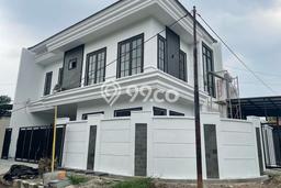 Rumah Modern 4 KT di Jemursari Surabaya Unfurnished Rumah Modern 4 KT di Jemursari Surabaya Unfurnished