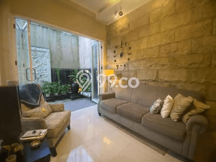 Rumah Elit Modern Tanpa Renovasi di Ketintang Surabaya Rumah Elit Modern Tanpa Renovasi di Ketintang Surabaya