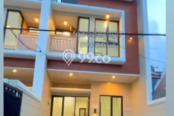 Rumah Modern 3 KT di Mulyosari Surabaya Rumah Modern 3 KT di Mulyosari Surabaya