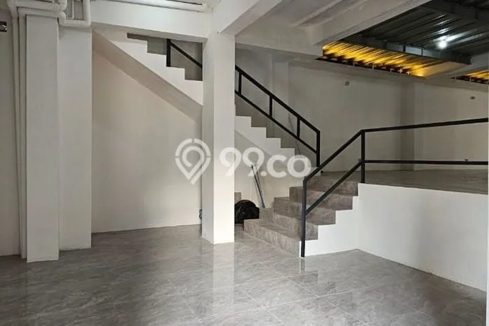 Kantor Disewa di Jakarta Pusat dengan LB 85m2 Area Komersial Ramai Kantor Disewa di Jakarta Pusat dengan LB 85m2 Area Komersial Ramai