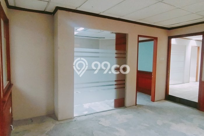 Disewakan Kantor di Kawasan Ramai Kebon Melati Luas 136m2 Disewakan Kantor di Kawasan Ramai Kebon Melati Luas 136m2