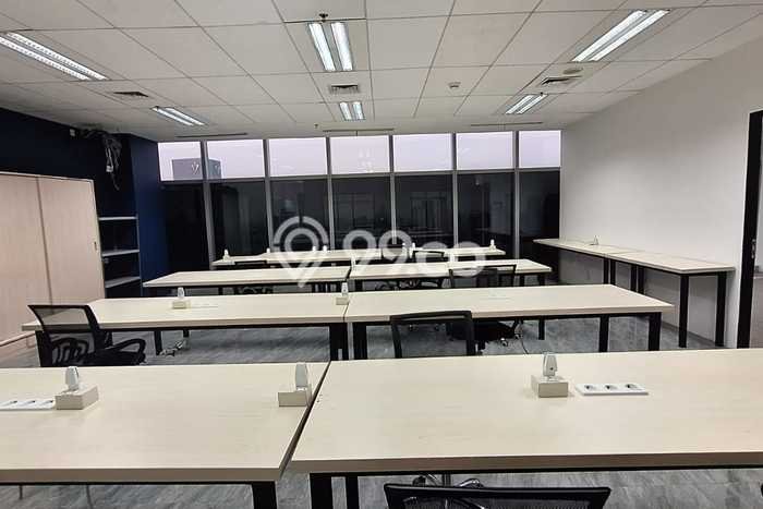 Kantor Disewa di Jakarta Selatan dengan LB 212m2 Area Komersial Ramai Kantor Disewa di Jakarta Selatan dengan LB 212m2 Area Komersial Ramai