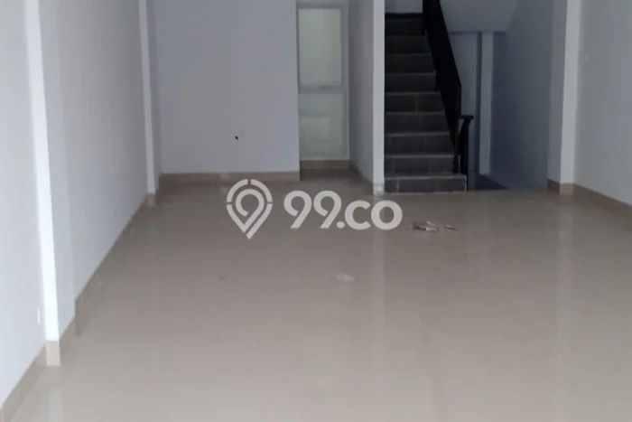 Ruko Disewa di Tangerang Selatan dengan LB 165m2 Area Komersial Ramai Ruko Disewa di Tangerang Selatan dengan LB 165m2 Area Komersial Ramai