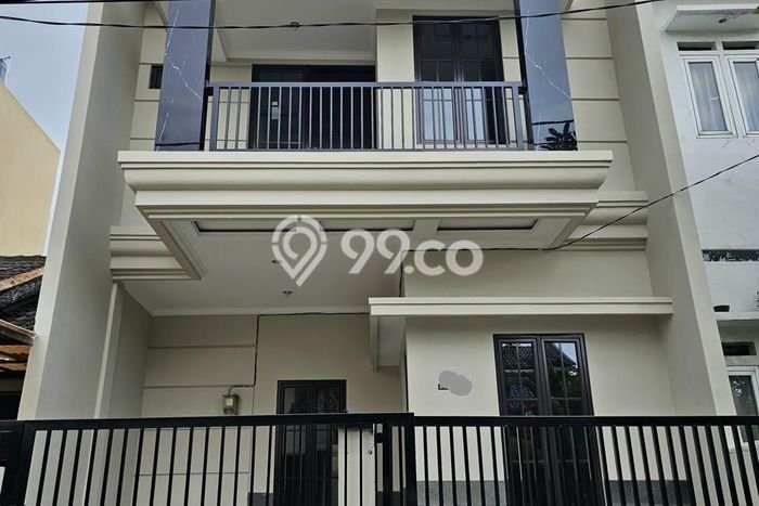 Rumah Minimalis 3 KT di Bintaro Tangerang Selatan Semi Furnished Rumah Minimalis 3 KT di Bintaro Tangerang Selatan Semi Furnished