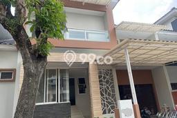 Rumah Disewakan Tangerang Selatan LT 250m2 LB 300m2 Kawasan Bintaro Rumah Disewakan Tangerang Selatan LT 250m2 LB 300m2 Kawasan Bintaro