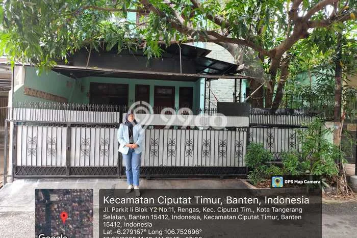 Jual Rumah Bagus Siap Huni LB 180m2 di Ciputat Timur, Tangerang Selatan Jual Rumah Bagus Siap Huni LB 180m2 di Ciputat Timur, Tangerang Selatan