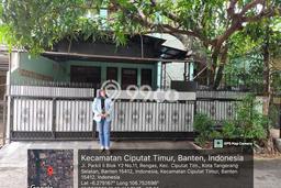 Jual Rumah Bagus Siap Huni LB 180m2 di Ciputat Timur, Tangerang Selatan Jual Rumah Bagus Siap Huni LB 180m2 di Ciputat Timur, Tangerang Selatan