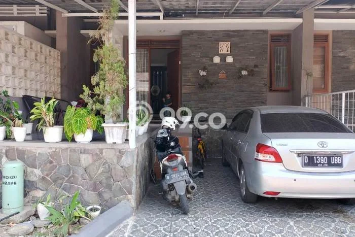 Rumah Modern Minimalis 2 KT Bisa Langsung Pindah di Padalarang Rumah Modern Minimalis 2 KT Bisa Langsung Pindah di Padalarang