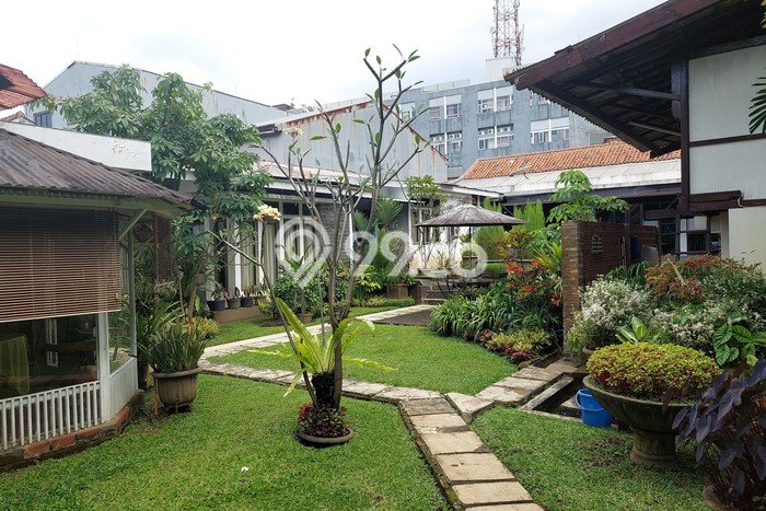 Ready to Use! Premium House LT 1250m2 Desain Elegan di Sukaluyu Ready to Use! Premium House LT 1250m2 Desain Elegan di Sukaluyu