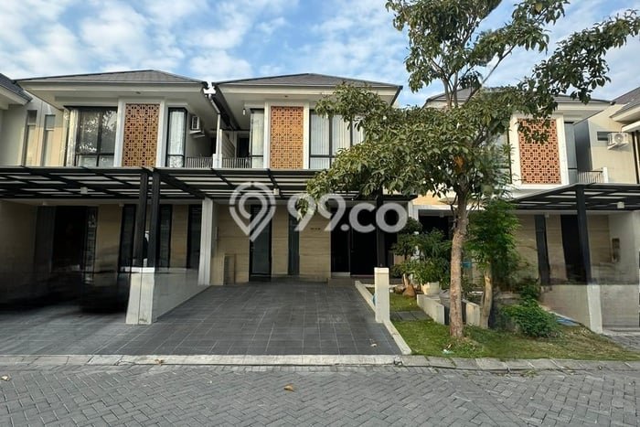 Rumah Eksklusif di Margomulyo, Surabaya, LT 105m2m² LB 121m2m² Rumah Eksklusif di Margomulyo, Surabaya, LT 105m2m² LB 121m2m²