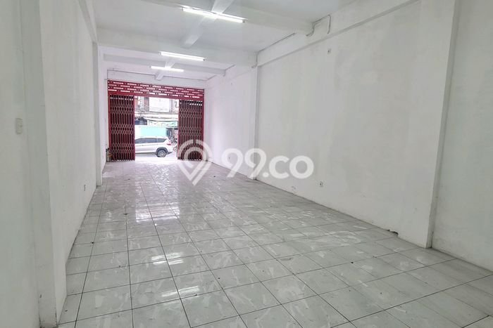 Area Ramai! Ruko Dijual di Denpasar Barat untuk Bisnis Luas Bangunan 216m2 Area Ramai! Ruko Dijual di Denpasar Barat untuk Bisnis Luas Bangunan 216m2