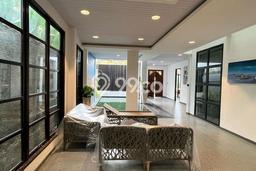 Hunian Minimalis dengan LT 270m2 & LB 450m2 Disewakan di Sanur Hunian Minimalis dengan LT 270m2 & LB 450m2 Disewakan di Sanur