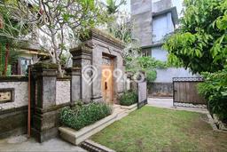 Kesempatan Langka! Vila di Kuta Selatan, Luas 918m2m², Lokasi Premium dekat dengan berbagai kebutuhan Kesempatan Langka! Vila di Kuta Selatan, Luas 918m2m², Lokasi Premium dekat dengan berbagai kebutuhan