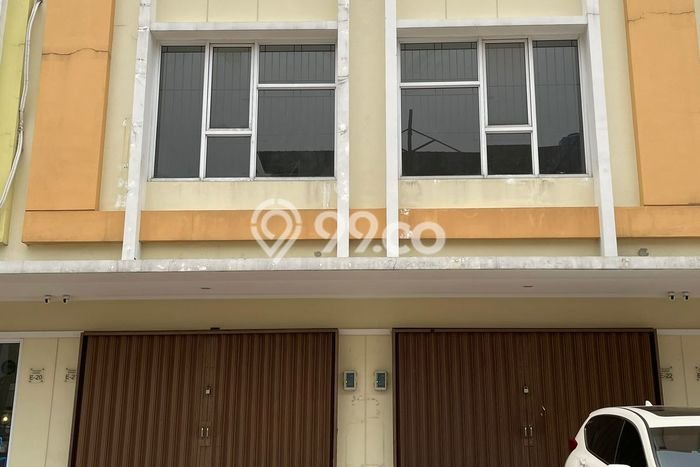 Unit Ruko Dijual di Tangerang LT 81m2 & LB 162m2 Unit Ruko Dijual di Tangerang LT 81m2 & LB 162m2