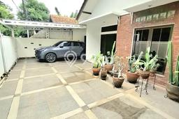 Dijual Hunian Mewah dengan Fasilitas Sekitar Komplit di Kebayoran Baru, Jakarta Selatan Dijual Hunian Mewah dengan Fasilitas Sekitar Komplit di Kebayoran Baru, Jakarta Selatan
