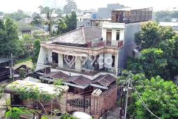 Rumah Mewah LB 800m2 Siap Huni Desain Elegan di Pondok Indah, Jakarta Selatan Rumah Mewah LB 800m2 Siap Huni Desain Elegan di Pondok Indah, Jakarta Selatan