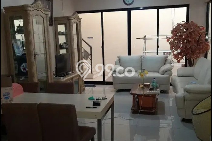 Rumah Luxury Modern Siap Huni di Nginden Surabaya Rumah Luxury Modern Siap Huni di Nginden Surabaya