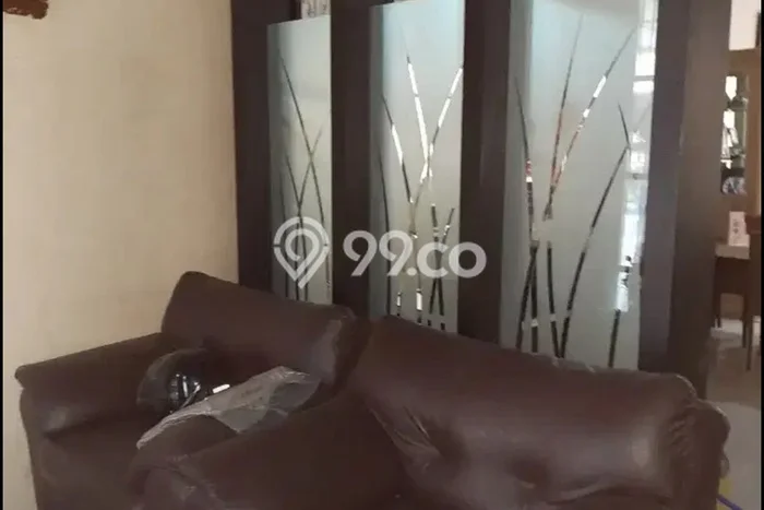 Rumah Luxury Modern Siap Huni di Nginden Surabaya Rumah Luxury Modern Siap Huni di Nginden Surabaya
