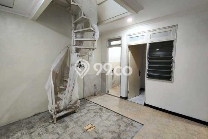Dijual Rumah Premium dengan Fasilitas Sekitar Komplit di Mulyorejo, Surabaya Dijual Rumah Premium dengan Fasilitas Sekitar Komplit di Mulyorejo, Surabaya