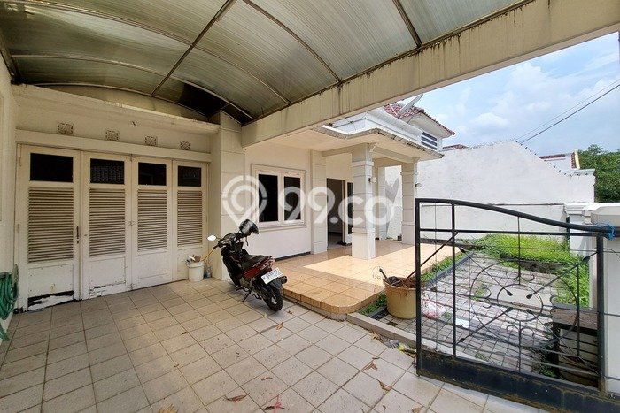 Rumah Modern Cantik 4 Kamar Bisa Langsung Pindah di Waru Rumah Modern Cantik 4 Kamar Bisa Langsung Pindah di Waru