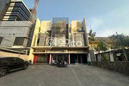 Ruko Dijual di Prime Area Surabaya Luas 300m2 Ruko Dijual di Prime Area Surabaya Luas 300m2