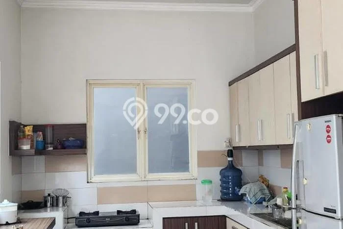 Rumah Kost untuk Dijual di Mojoarum Punya 16 Kamar Rumah Kost untuk Dijual di Mojoarum Punya 16 Kamar