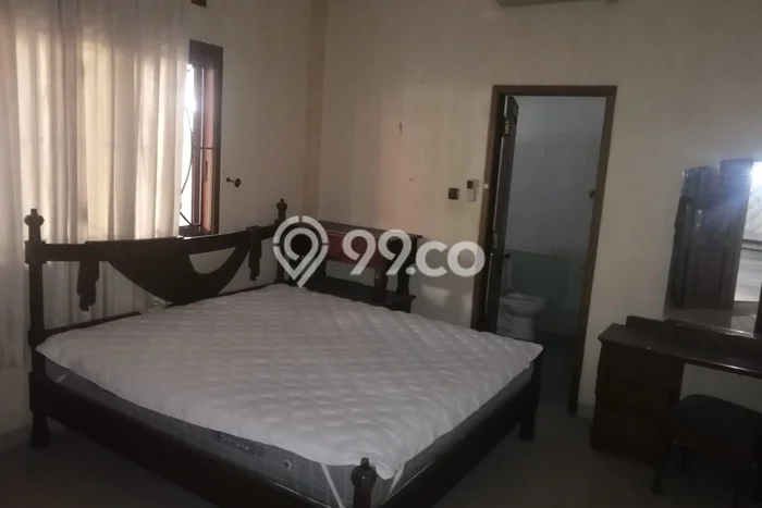Rumah Luxury Modern Tanpa Renovasi di Margorejo Surabaya Rumah Luxury Modern Tanpa Renovasi di Margorejo Surabaya