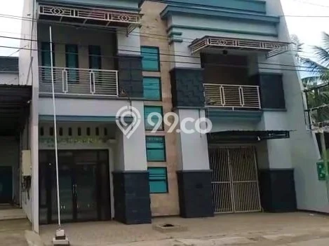 Ready to Use! Luxury House LT 1042m2 Desain Elegan di Dawarblandong Ready to Use! Luxury House LT 1042m2 Desain Elegan di Dawarblandong