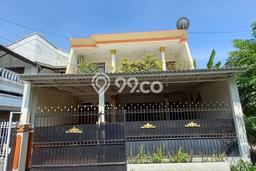 HOT DEAL! Dijual Rumah Premium di Wonocolo, Surabaya, Luas Tanah 480m² LB 480m² HOT DEAL! Dijual Rumah Premium di Wonocolo, Surabaya, Luas Tanah 480m² LB 480m²