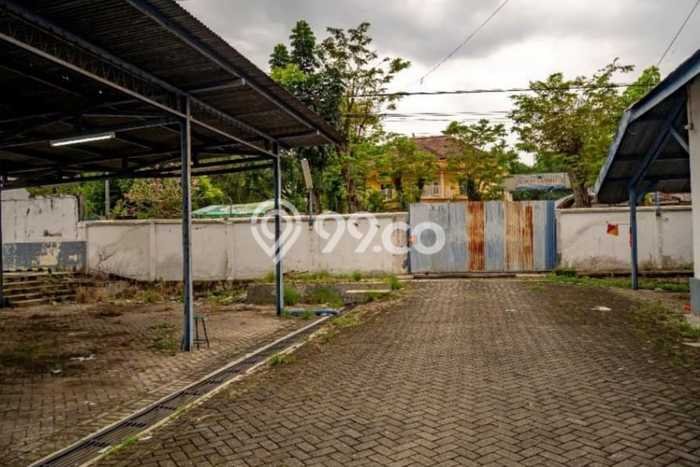 KAWASAN BISNIS! Gudang di Bojonegoro Kota, Luas 2400m², Area Premium KAWASAN BISNIS! Gudang di Bojonegoro Kota, Luas 2400m², Area Premium