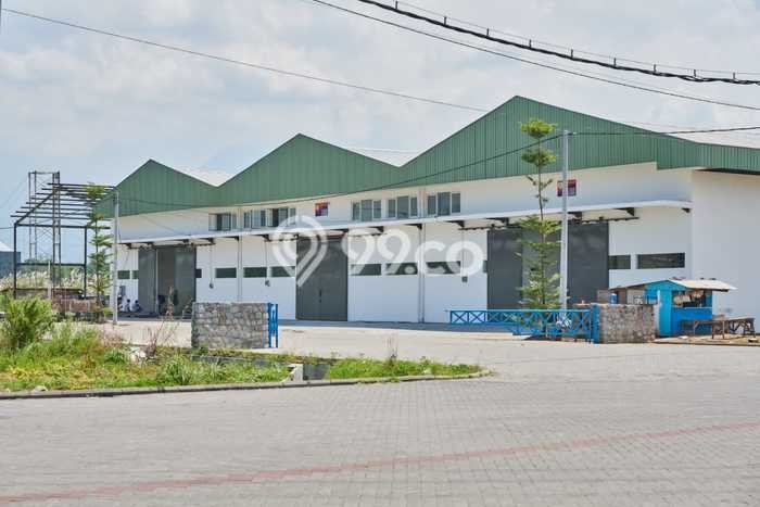 Dijual Gudang Kawasan Jabon, Luas 675m², Area Berkembang, Mainroad Dijual Gudang Kawasan Jabon, Luas 675m², Area Berkembang, Mainroad