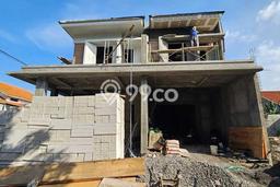Jual Rumah Bagus Siap Huni LB 129m2 di Wonocolo, Surabaya Jual Rumah Bagus Siap Huni LB 129m2 di Wonocolo, Surabaya
