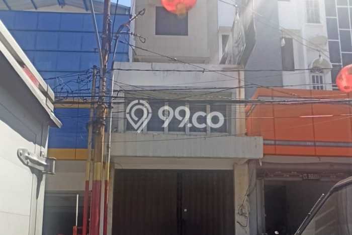 Ruko Dijual di Prime Area Surabaya Luas 468m2 Ruko Dijual di Prime Area Surabaya Luas 468m2