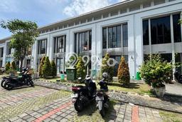 Ruko Komersial Dijual di Lakarsantri Surabaya LT 55m2 & LB 110m2 Ruko Komersial Dijual di Lakarsantri Surabaya LT 55m2 & LB 110m2