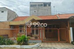 Jual Rumah Bagus Siap Huni LB 200m2 di Rungkut, Surabaya Jual Rumah Bagus Siap Huni LB 200m2 di Rungkut, Surabaya