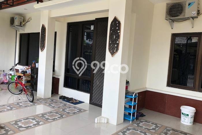 For Sale Rumah 4 Kamar Lokasi Ideal Nyaman dan Strategis di Waru For Sale Rumah 4 Kamar Lokasi Ideal Nyaman dan Strategis di Waru