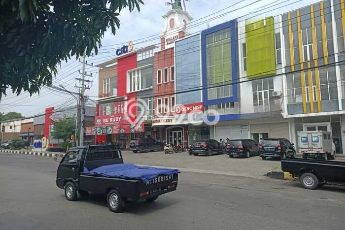 Ruko Dijual di Kawasan Kebomas, Gresik Harga Kompetitif Ruko Dijual di Kawasan Kebomas, Gresik Harga Kompetitif