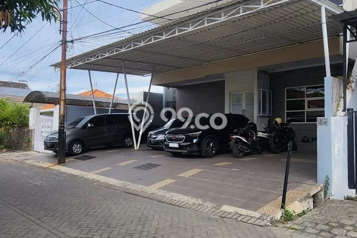 Rumah Kost untuk Dijual di Mojoarum Punya 16 Kamar Rumah Kost untuk Dijual di Mojoarum Punya 16 Kamar