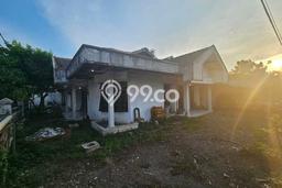 Dijual Rumah Premium dengan Fasilitas Sekitar Lengkap di Rungkut, Surabaya Dijual Rumah Premium dengan Fasilitas Sekitar Lengkap di Rungkut, Surabaya