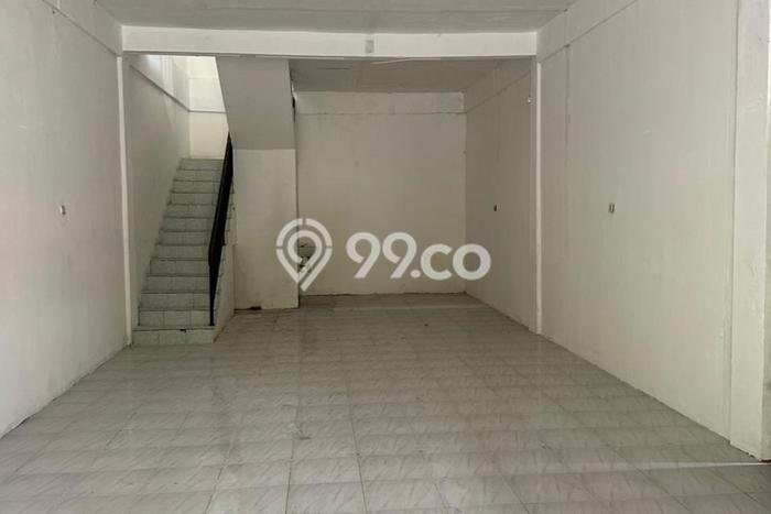 Disewakan Ruko di Jambangan Surabaya LT 116m2, LB 143m2 Disewakan Ruko di Jambangan Surabaya LT 116m2, LB 143m2