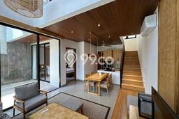 Ready to Use! Premium House LT 120m2 Desain Elegan di Canggu Ready to Use! Premium House LT 120m2 Desain Elegan di Canggu