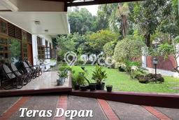 Siap Huni Hunian Elit 5 Kamar di Menteng Dekat ke Mana Pun Siap Huni Hunian Elit 5 Kamar di Menteng Dekat ke Mana Pun
