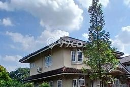 Rumah Mewah Dijual LT 586m2 di Ciputat Timur, Tangerang Selatan Rumah Mewah Dijual LT 586m2 di Ciputat Timur, Tangerang Selatan