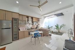 Dijual Rumah Luas Elegan Dengan View Eksklusif di Lebak Bulus, Jakarta Selatan Dijual Rumah Luas Elegan Dengan View Eksklusif di Lebak Bulus, Jakarta Selatan